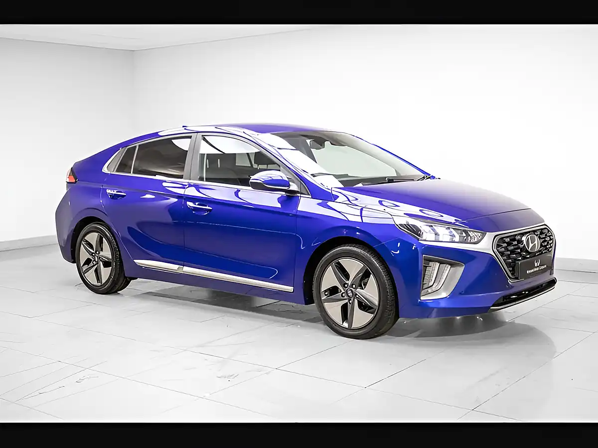Used 2022 Hyundai Ioniq Premium Se Blue - Interior and Exterior details 7