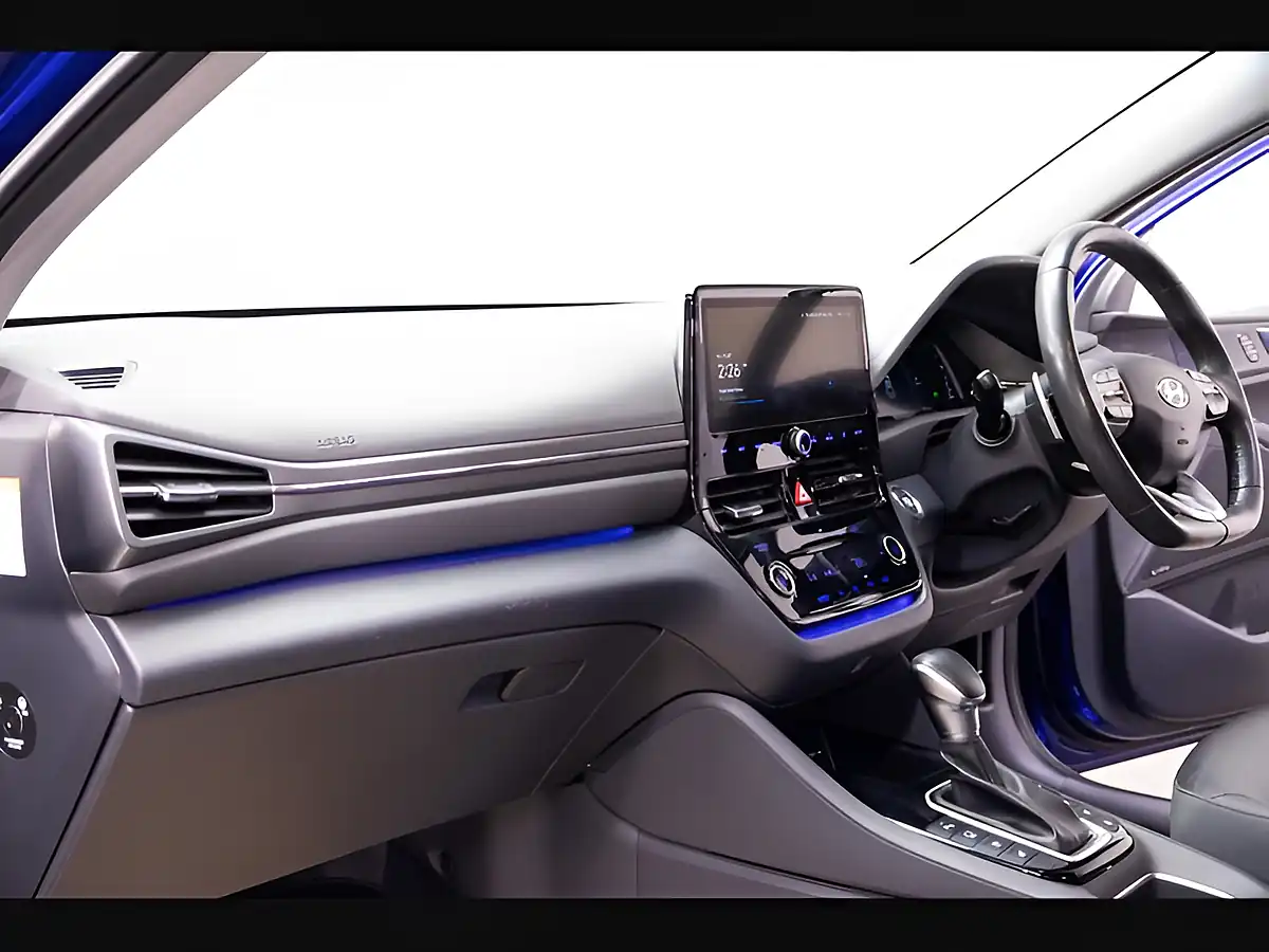 Used 2022 Hyundai Ioniq Premium Se Blue - Interior and Exterior details 9