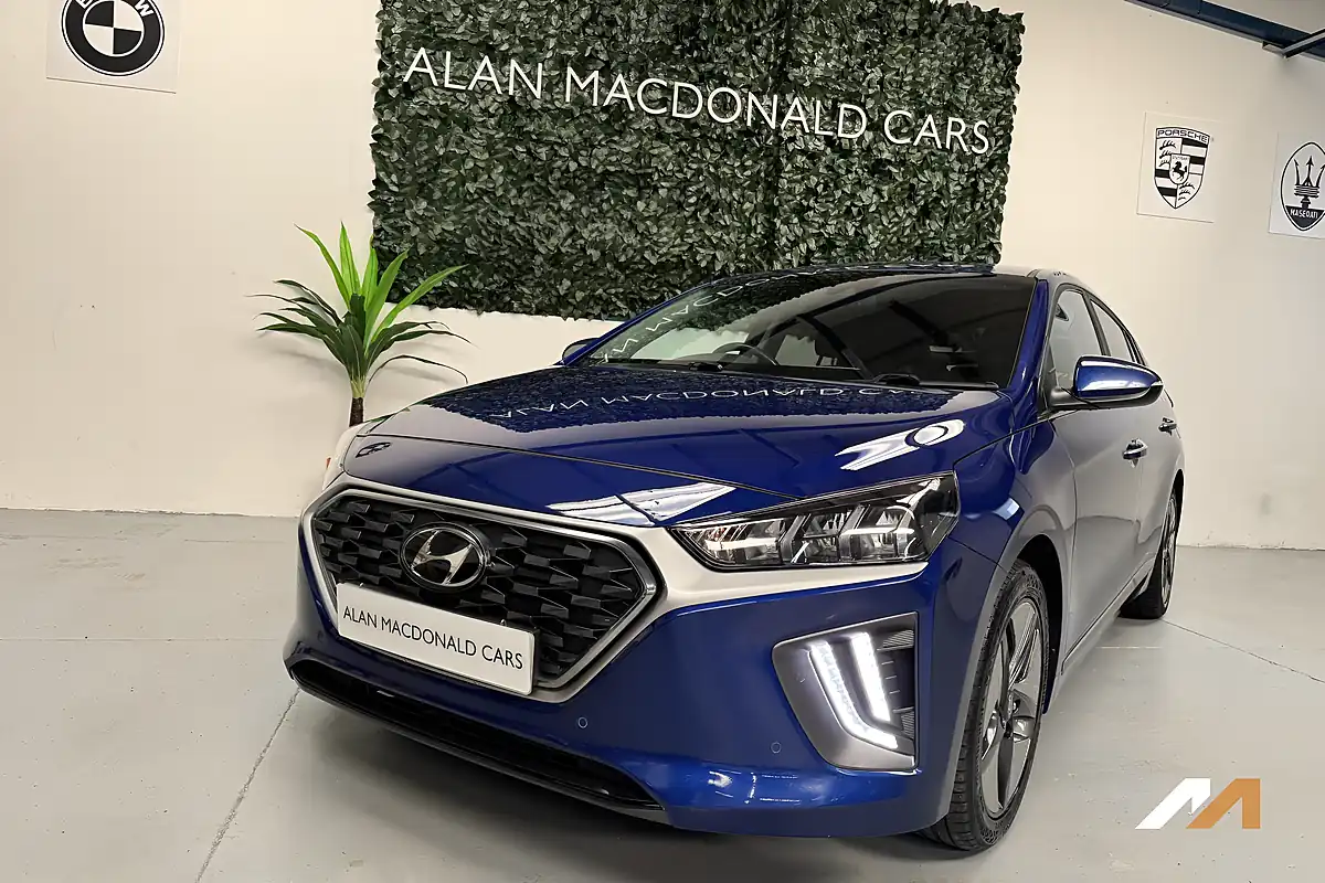 Used 2022 Hyundai Ioniq Premium Se Intense Blue - Interior and Exterior details 11