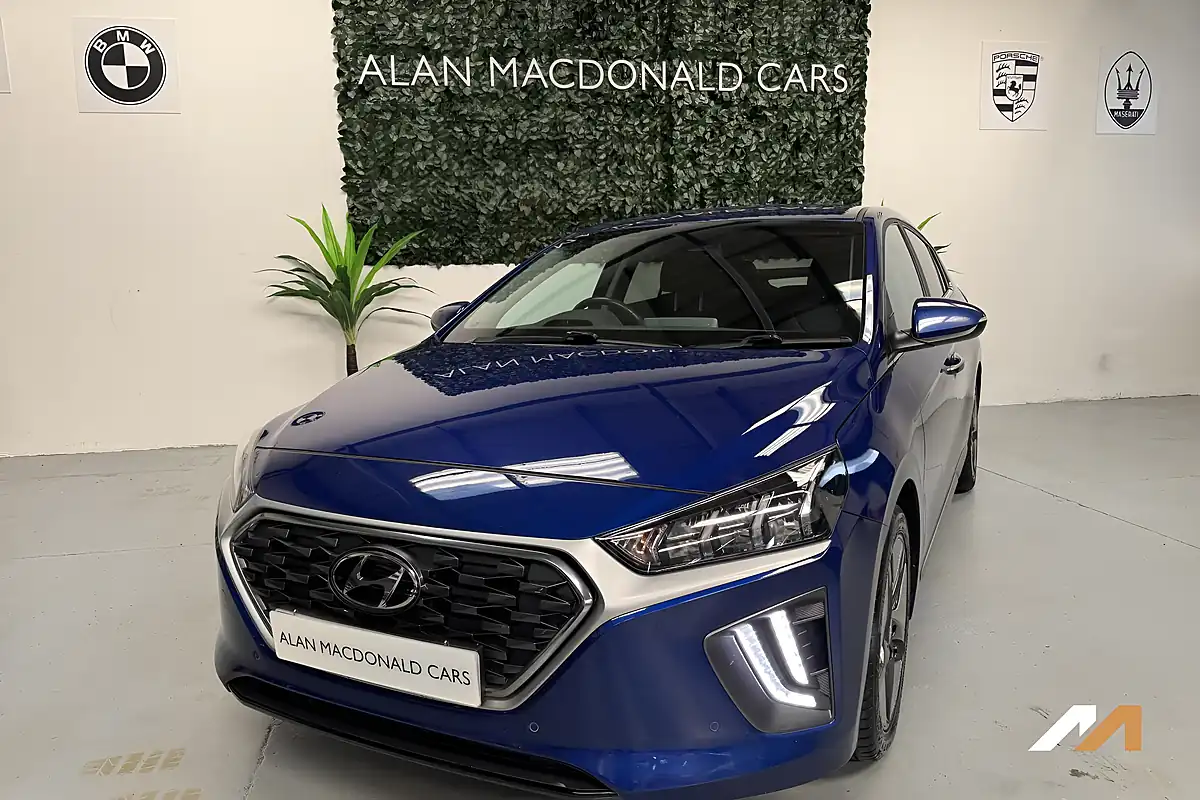 Used 2022 Hyundai Ioniq Premium Se Intense Blue - Interior and Exterior details 6