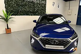 Used 2022 Hyundai Ioniq Premium Se Intense Blue - Interior and Exterior details 9