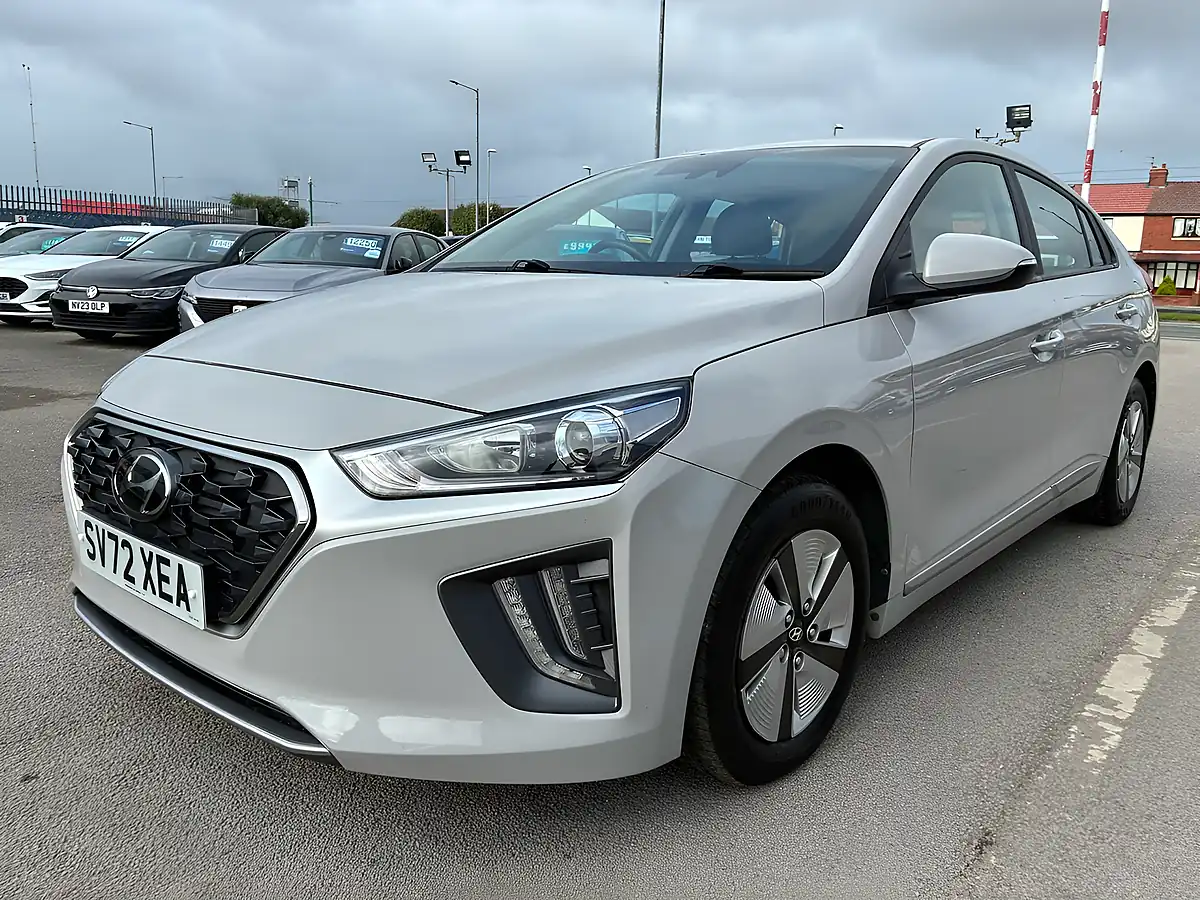 Used 2022 Hyundai Ioniq Se Connect Cyber Grey - Interior and Exterior details 3
