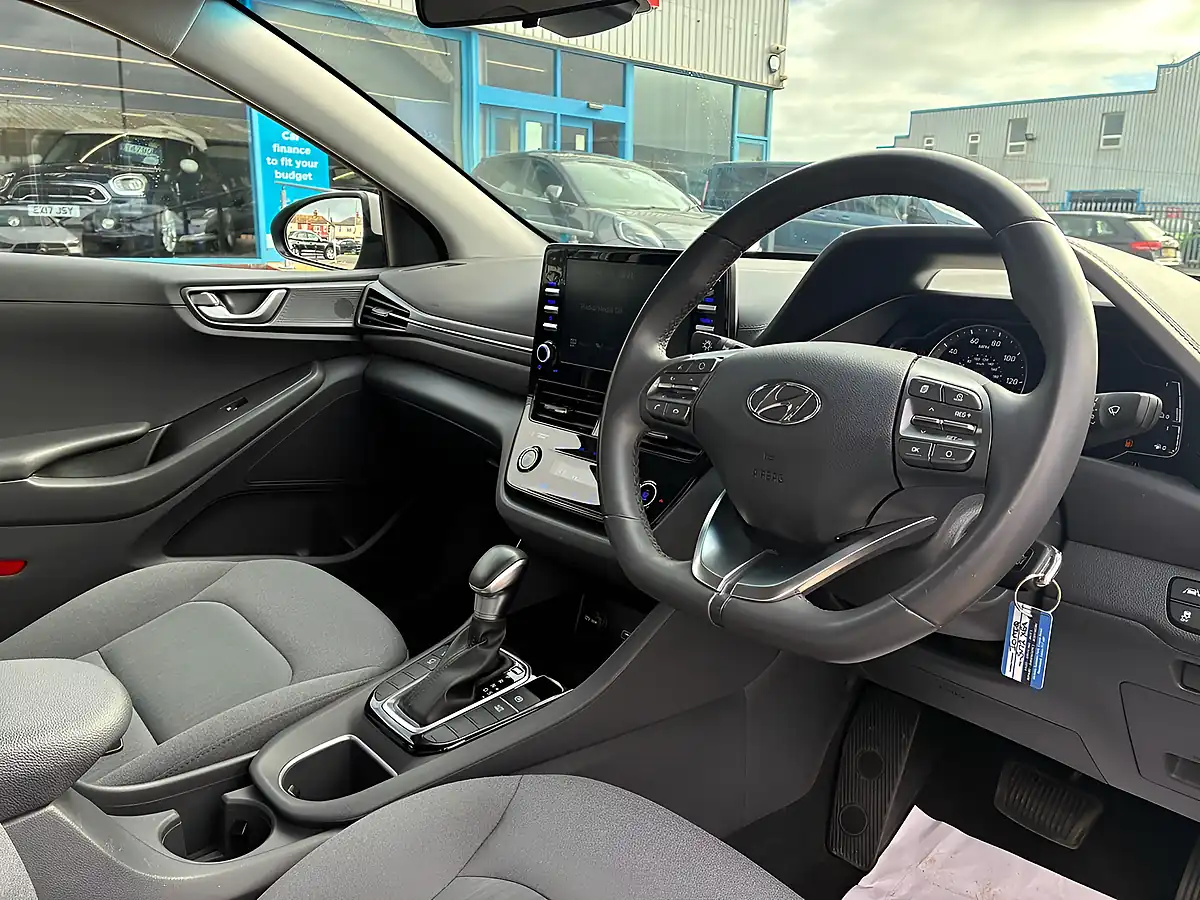 Used 2022 Hyundai Ioniq Se Connect Cyber Grey - Interior and Exterior details 5
