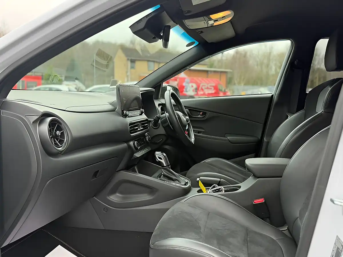 Used 2022 Hyundai Kona N Blue - Interior and Exterior details 16