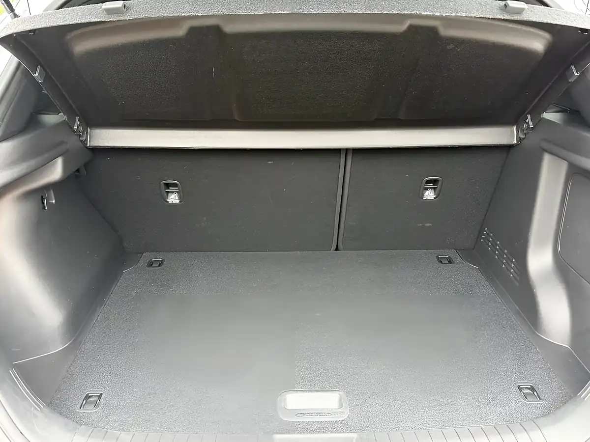Used 2022 Hyundai Kona N Blue - Interior and Exterior details 18