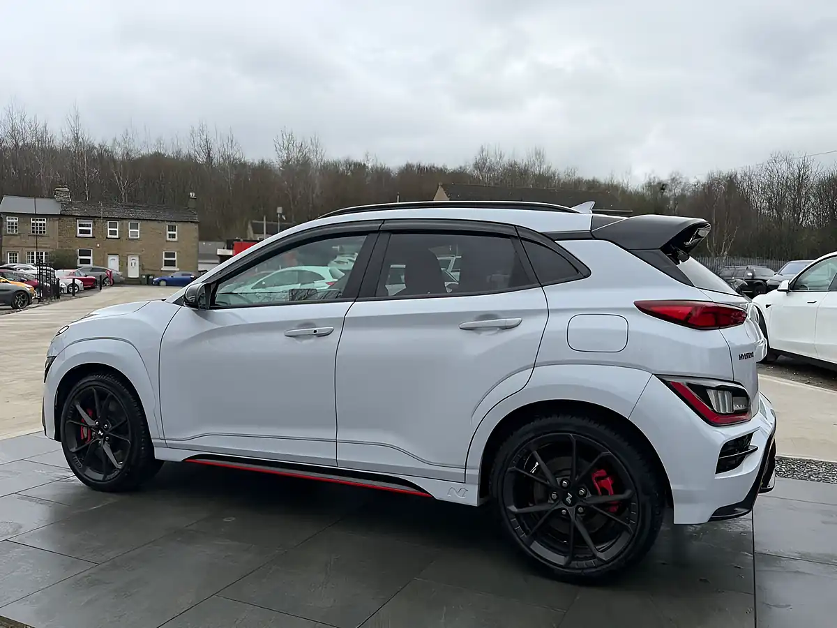 Used 2022 Hyundai Kona N Blue - Interior and Exterior details 7