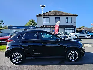 Used 2022 Hyundai Kona Premium Black - Interior and Exterior details 7