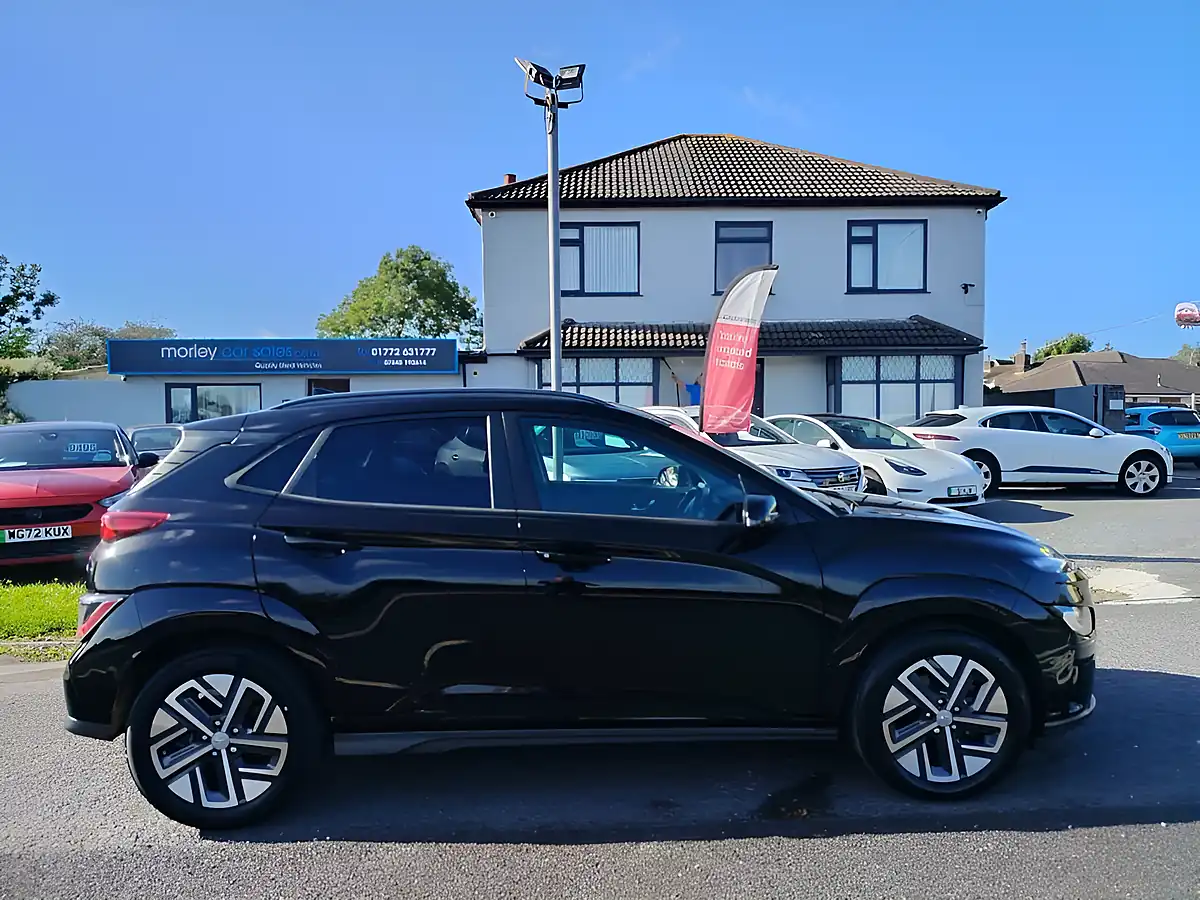 Used 2022 Hyundai Kona Premium Black - Interior and Exterior details 7