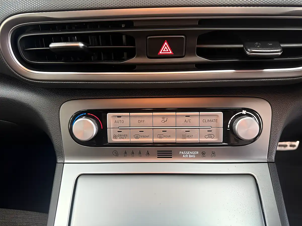 Used 2022 Hyundai Kona Premium Red - Interior and Exterior details 19