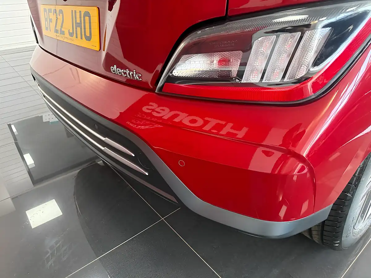Used 2022 Hyundai Kona Premium Red - Interior and Exterior details 8