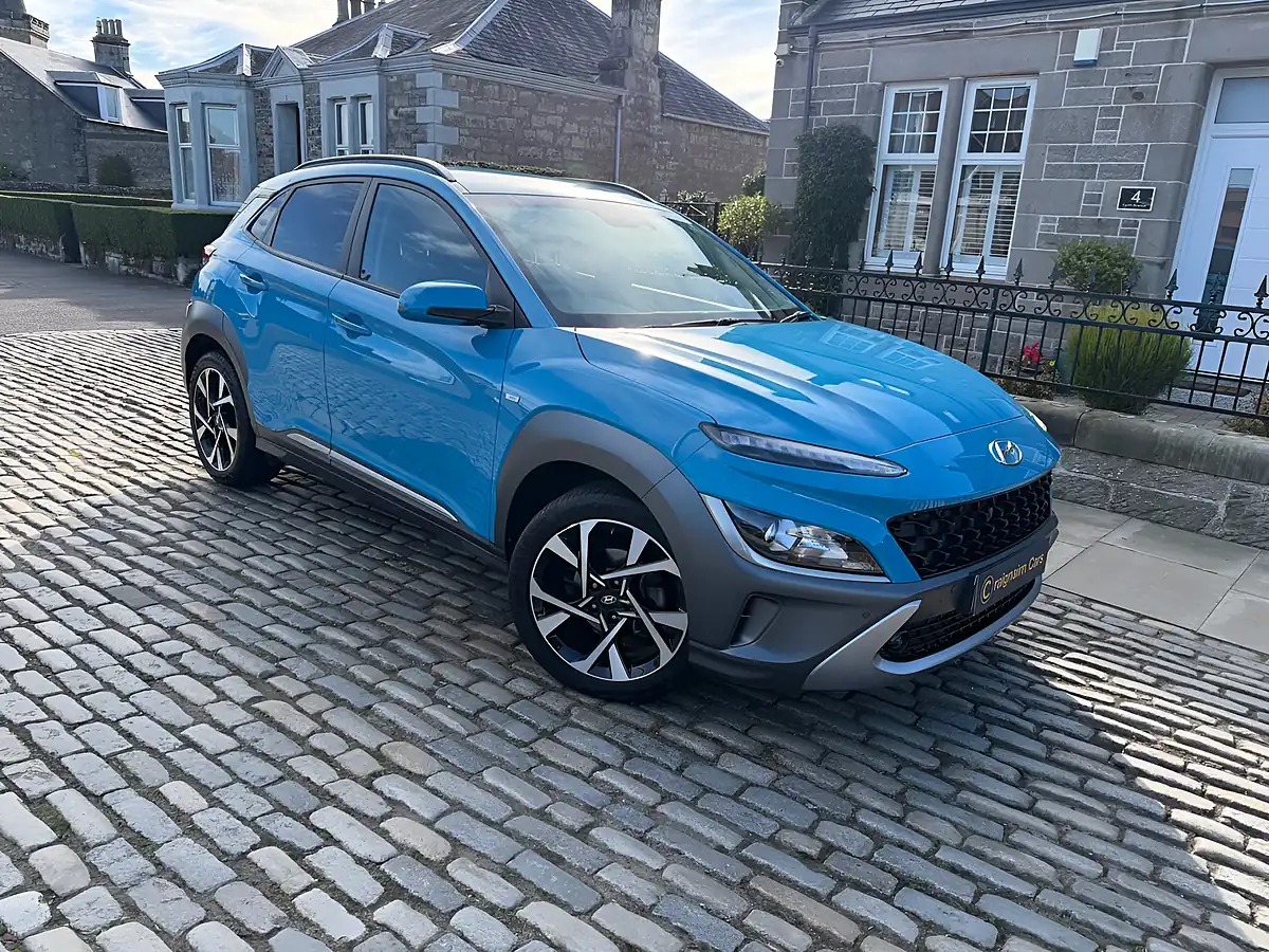 Used 2022 Hyundai Kona Premium Surfy Blue - Front View