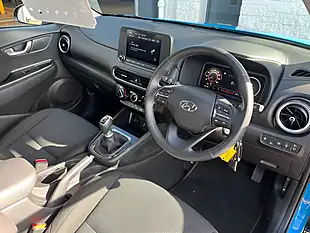 Used 2022 Hyundai Kona Se Connect Blue - Interior and Exterior details 10