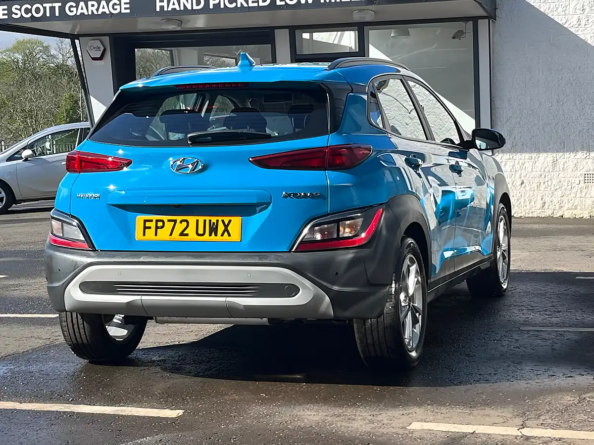 Used 2022 Hyundai Kona Se Connect Blue - Interior and Exterior details 11