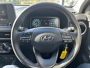 Used 2022 Hyundai Kona Se Connect Blue - Interior and Exterior details 14