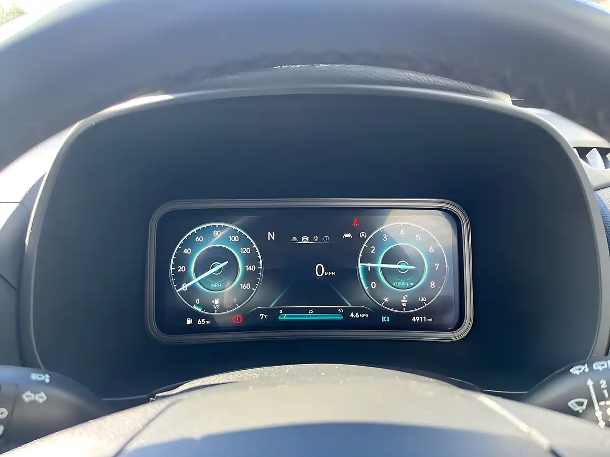 Used 2022 Hyundai Kona Se Connect Blue - Interior and Exterior details 20