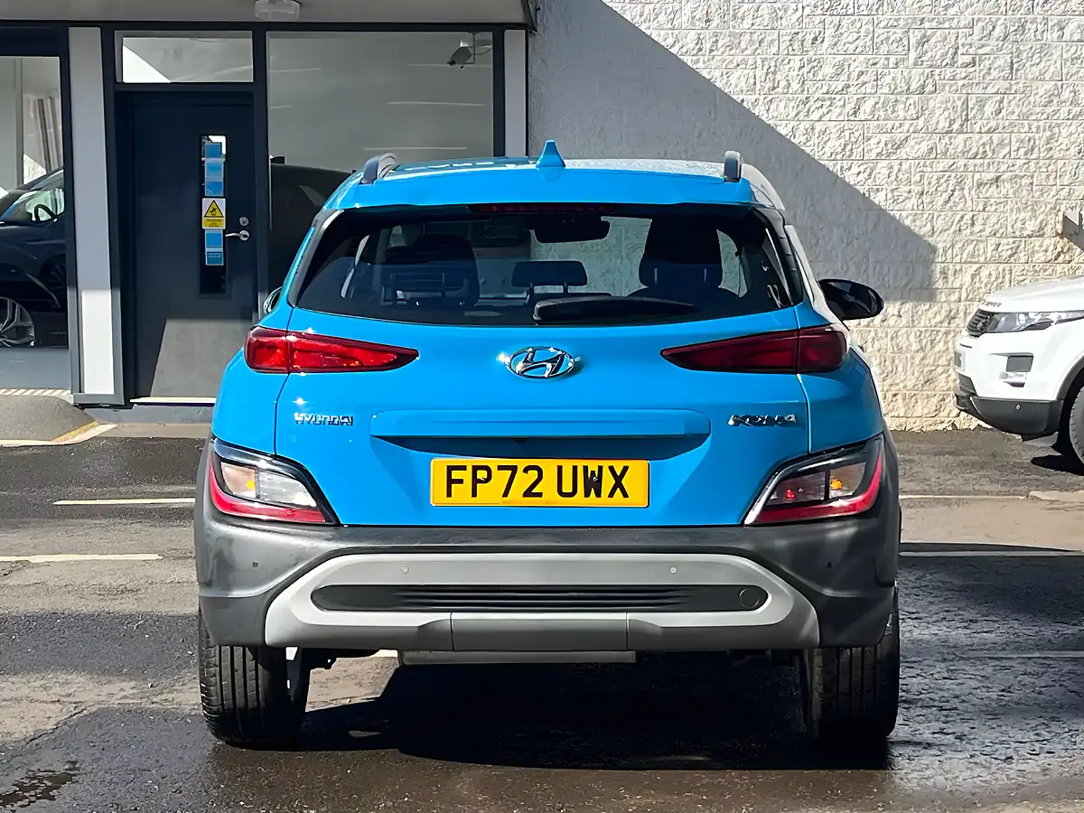 Used 2022 Hyundai Kona Se Connect Blue - Interior and Exterior details 6