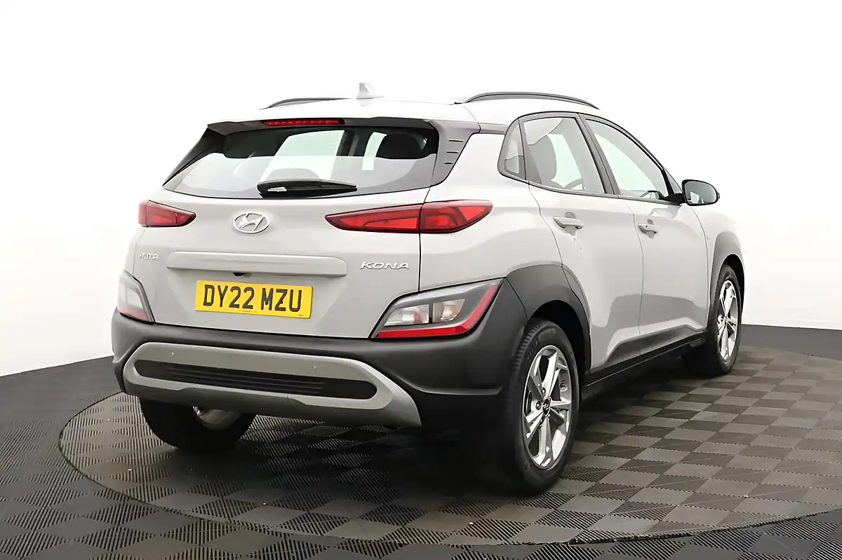 Used 2022 Hyundai Kona Se Connect Cyber Grey - Interior and Exterior details 6