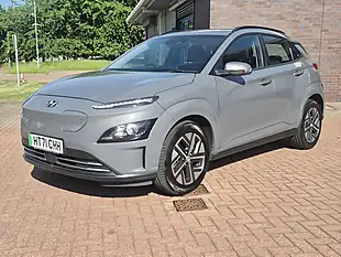 Used 2022 Hyundai Kona Se Connect Galactic Grey - Interior and Exterior details 13