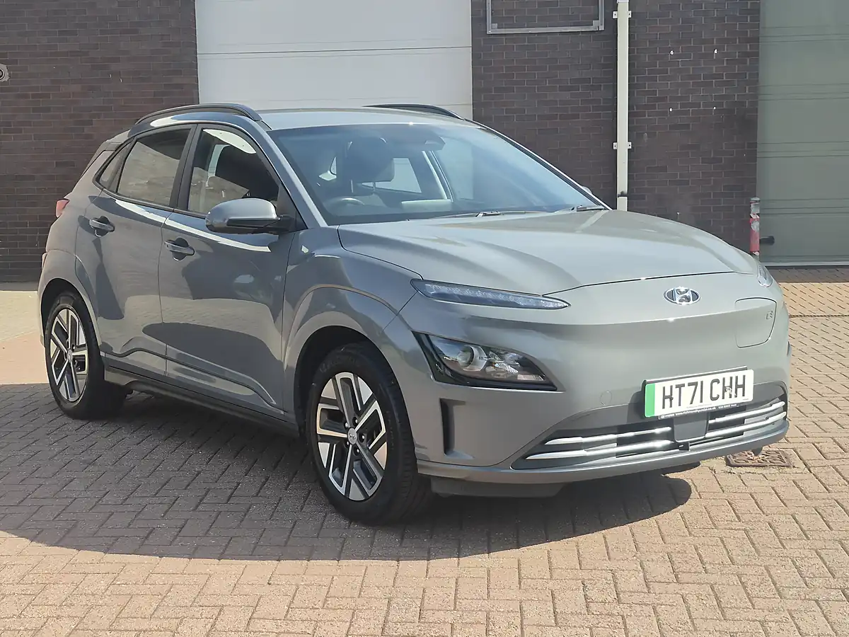 Used 2022 Hyundai Kona Se Connect Galactic Grey - Interior and Exterior details 2