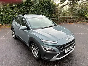 Used 2022 Hyundai Kona Se Connect Green - Interior and Exterior details 13