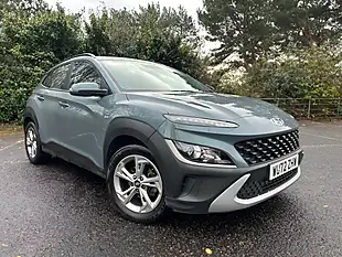 Used 2022 Hyundai Kona Se Connect Green - Interior and Exterior details 17