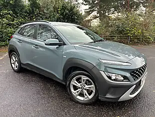 Used 2022 Hyundai Kona Se Connect Green - Interior and Exterior details 18