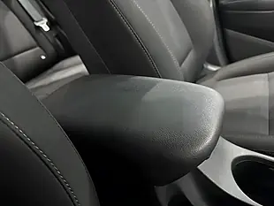 Used 2022 Hyundai Kona Se Connect Grey - Interior and Exterior details 13