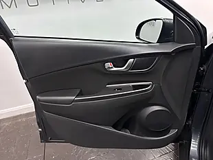 Used 2022 Hyundai Kona Se Connect Grey - Interior and Exterior details 15