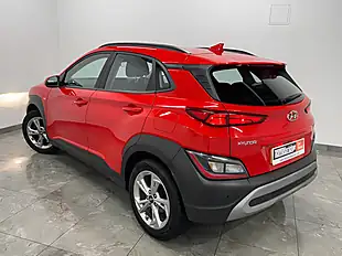 Used 2022 Hyundai Kona Se Connect Red - Interior and Exterior details 5