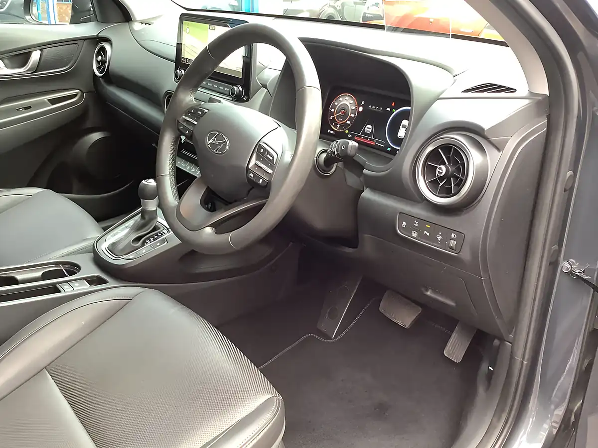 Used 2022 Hyundai Kona Ultimate Grey - Interior and Exterior details 7