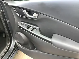 Used 2022 Hyundai Kona Ultimate Grey - Interior and Exterior details 8