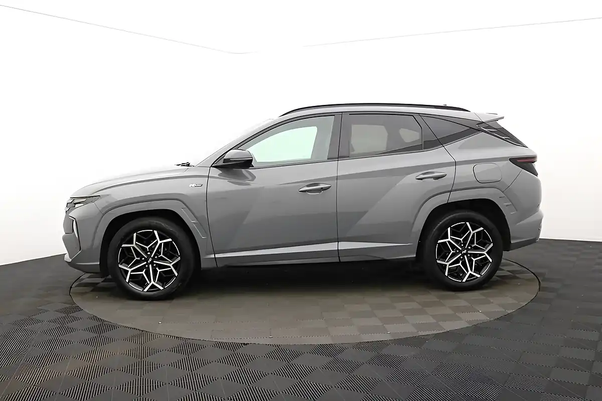 Used 2022 Hyundai Tucson N Line Grey - Interior and Exterior details 7