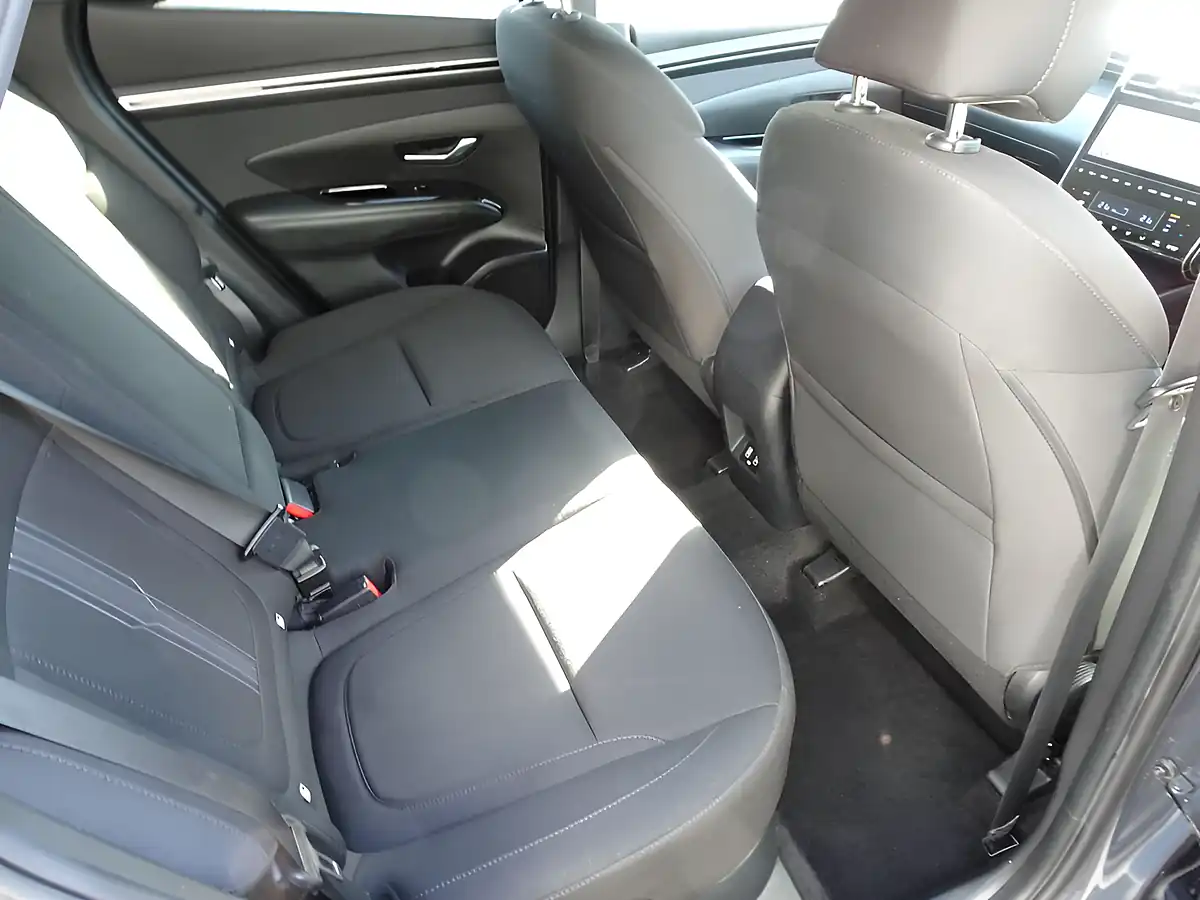Used 2022 Hyundai Tucson Premium Dark Knight Grey - Interior and Exterior details 12