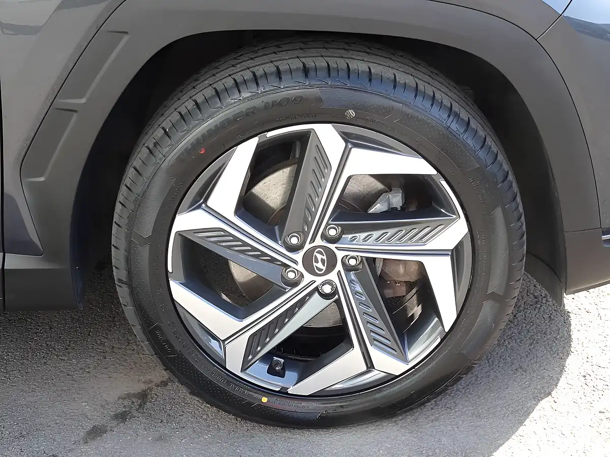 Used 2022 Hyundai Tucson Premium Dark Knight Grey - Interior and Exterior details 20
