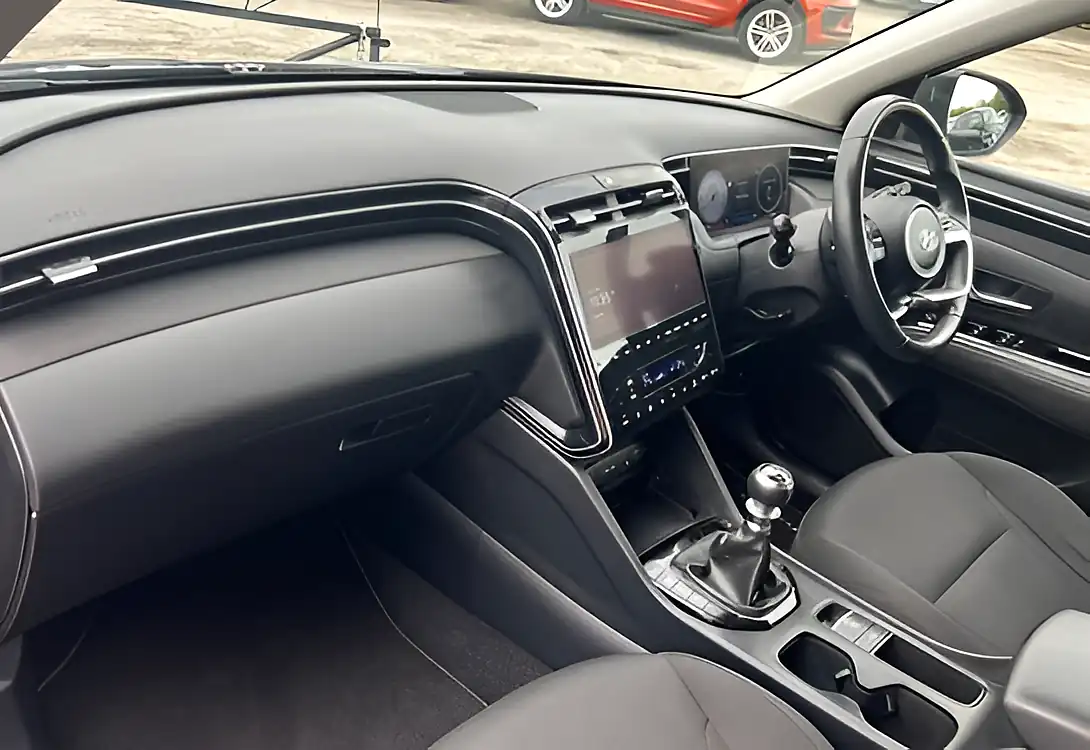 Used 2022 Hyundai Tucson Premium Grey - Interior and Exterior details 15