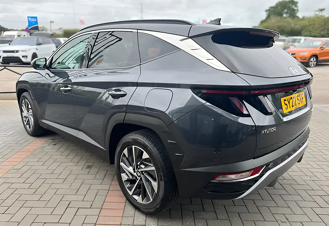 Used 2022 Hyundai Tucson Premium Grey - Interior and Exterior details 8