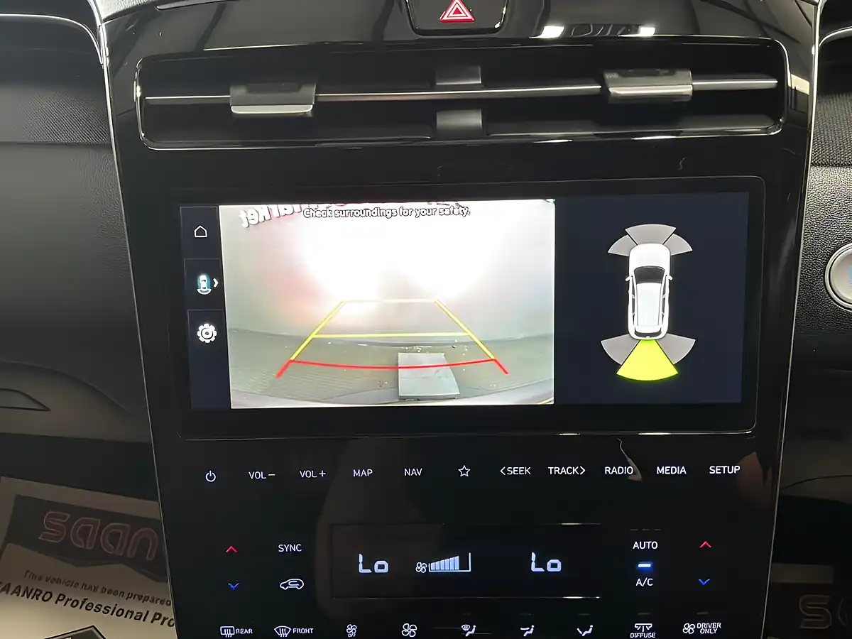 Used 2022 Hyundai Tucson Premium Silver - Interior and Exterior details 16