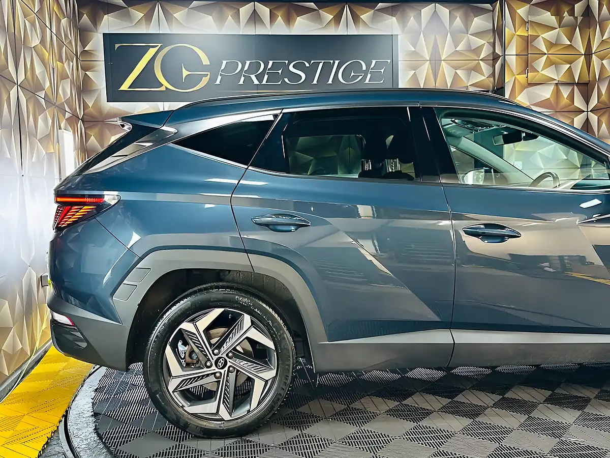 Used 2022 Hyundai Tucson Premium Teal Blue - Interior and Exterior details 15