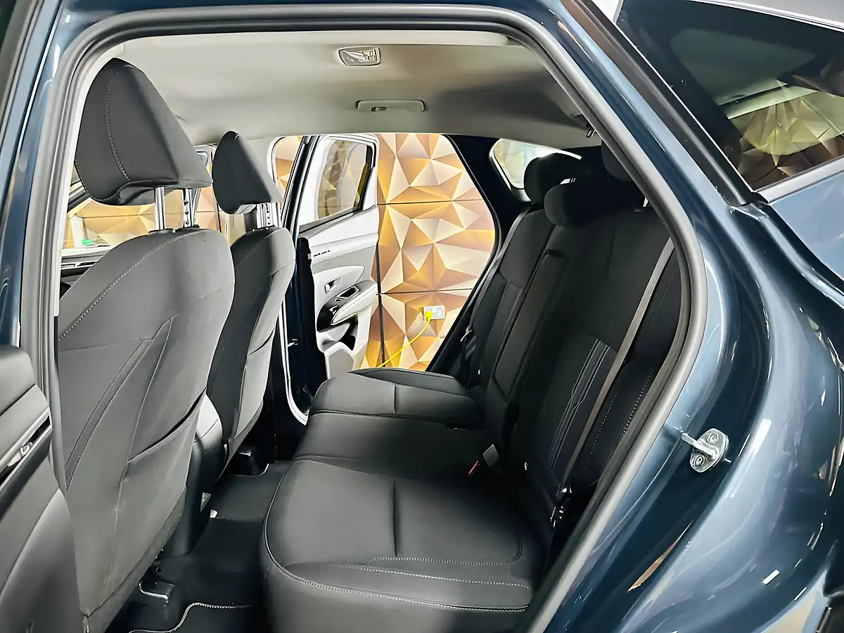 Used 2022 Hyundai Tucson Premium Teal Blue - Interior and Exterior details 20