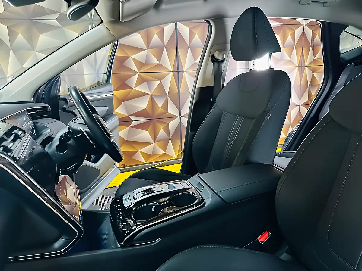 Used 2022 Hyundai Tucson Premium Teal Blue - Interior and Exterior details 3