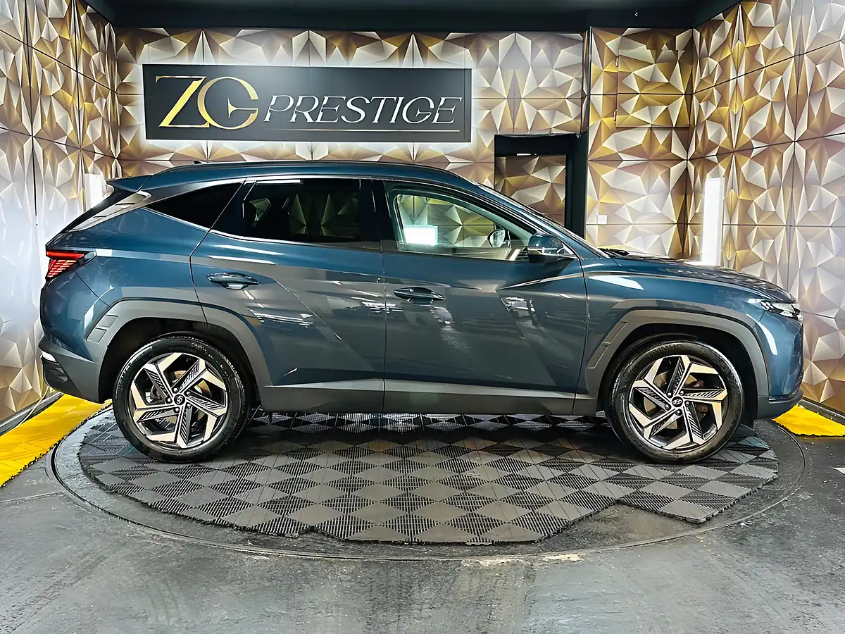 Used 2022 Hyundai Tucson Premium Teal Blue - Interior and Exterior details 8