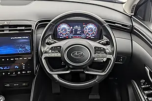 Used 2022 Hyundai Tucson Se Connect Black - Interior and Exterior details 14