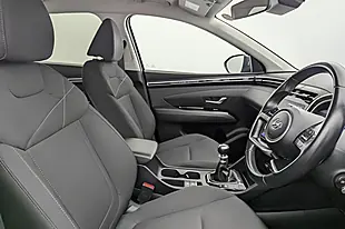 Used 2022 Hyundai Tucson Se Connect Black - Interior and Exterior details 2
