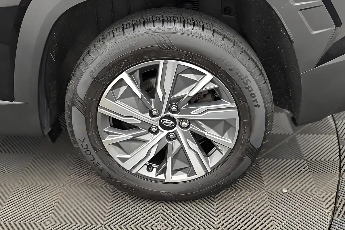 Used 2022 Hyundai Tucson Se Connect Black - Interior and Exterior details 20