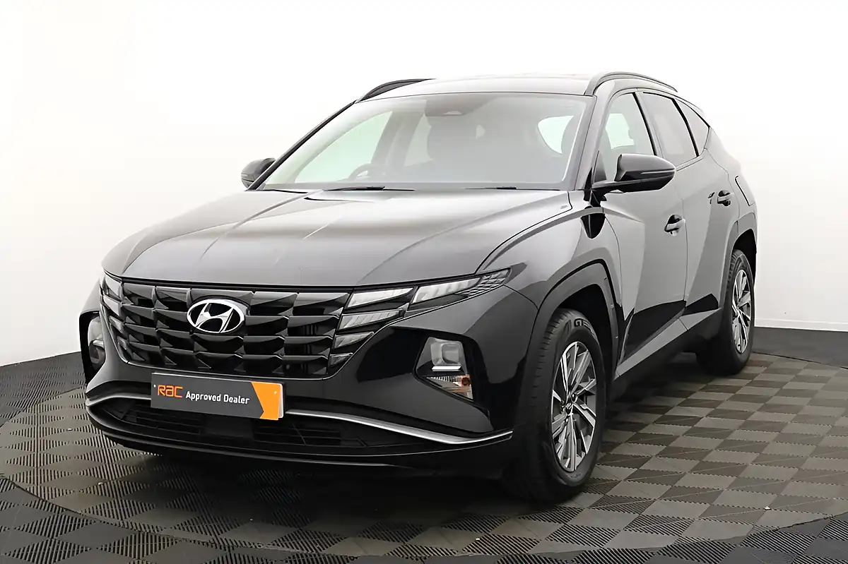 Used 2022 Hyundai Tucson Se Connect Black - Interior and Exterior details 6