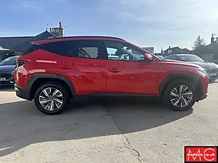 Used 2022 Hyundai Tucson Se Connect Engine Red - Interior and Exterior details 3