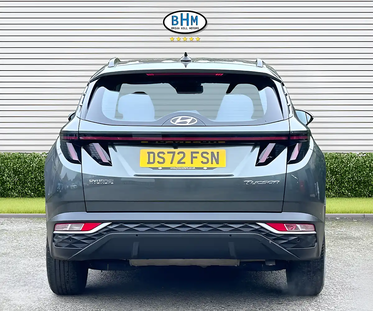 Used 2022 Hyundai Tucson Se Connect Phantom Black - Interior and Exterior details 11