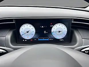 Used 2022 Hyundai Tucson Se Connect Phantom Black - Interior and Exterior details 16