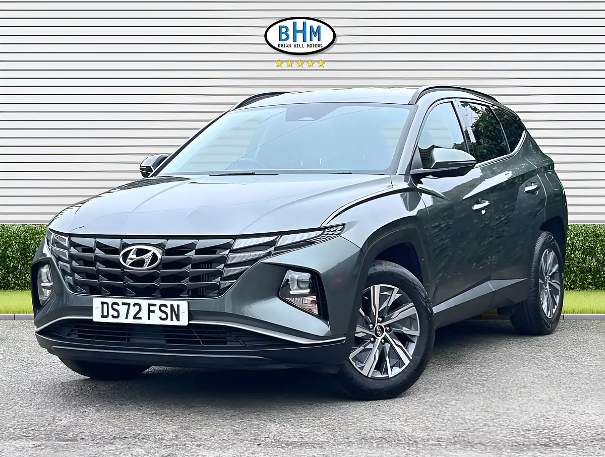 Used 2022 Hyundai Tucson Se Connect Phantom Black - Interior and Exterior details 18