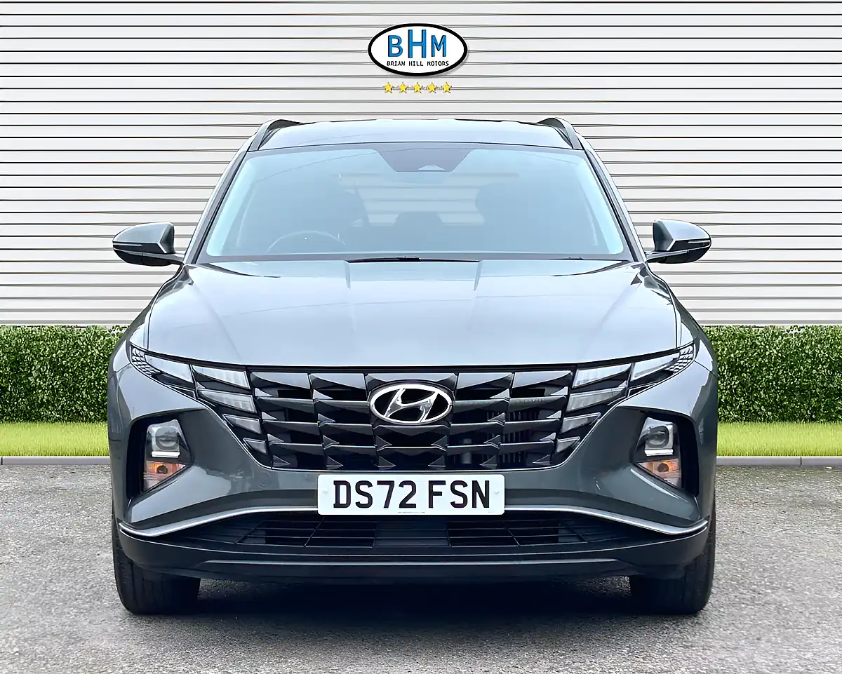 Used 2022 Hyundai Tucson Se Connect Phantom Black - Interior and Exterior details 3